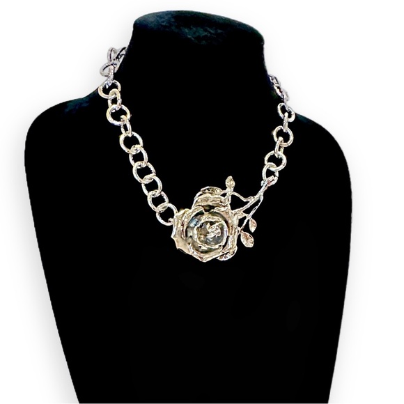 BOLD ROSE | Dramatic Sculpted Silver Rose Choker Necklace | NWOT - Picture 7 of 12